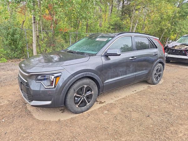 2023 KIA NIRO EX