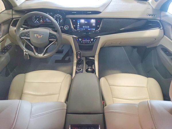 2024 CADILLAC XT6 Premium Luxury