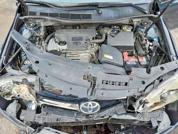 2016 TOYOTA CAMRY