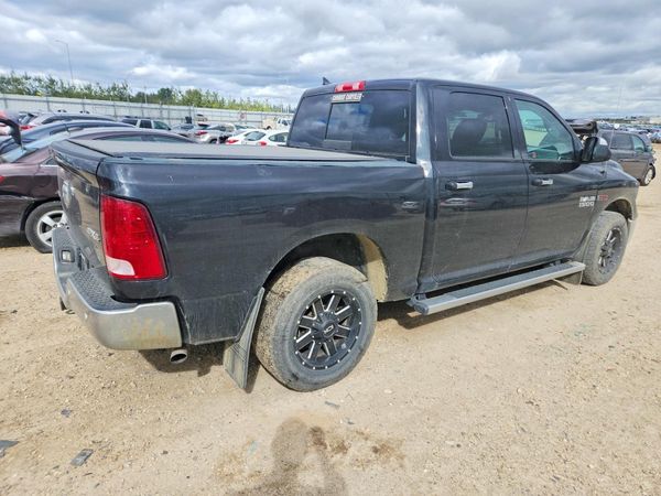 2018 RAM 1500 SLT