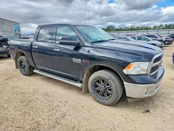 2018 RAM 1500 SLT