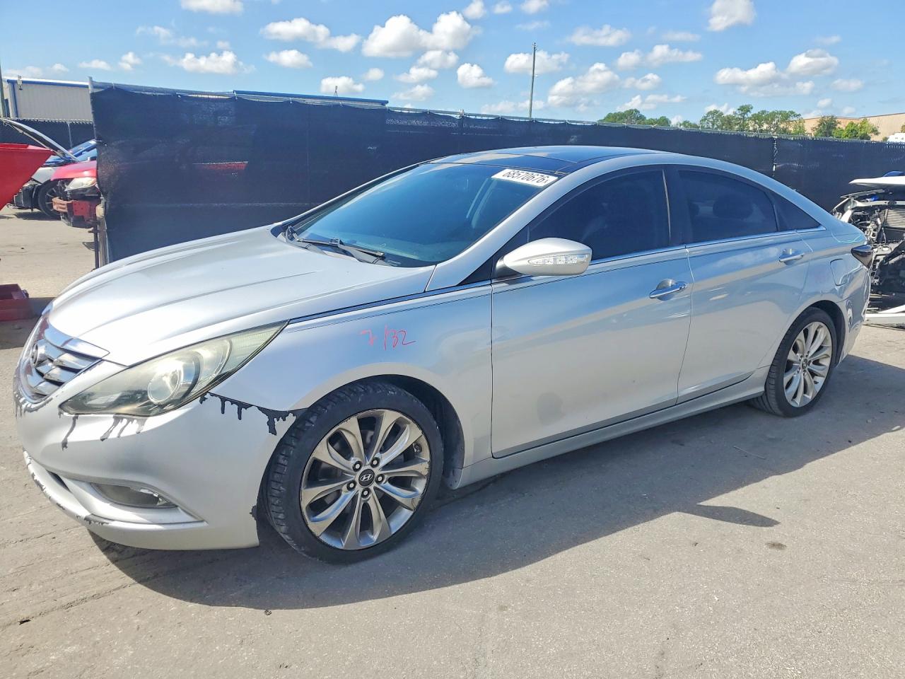 2013 HYUNDAI SONATA