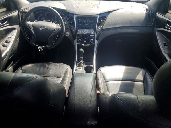 2013 HYUNDAI SONATA