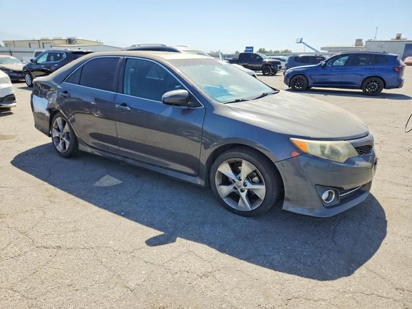 2012 TOYOTA CAMRY — Passenger 3/4