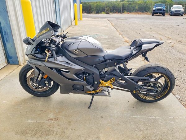 2019 YAMAHA YZF600 — LSDT