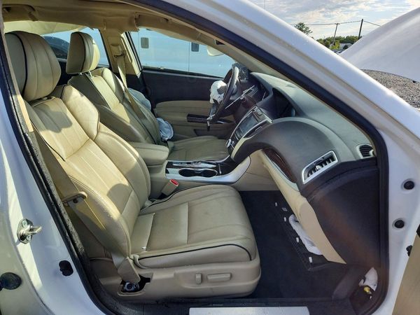 2018 ACURA TLX TECH V6 — DENT