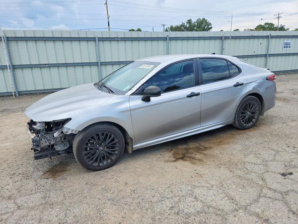 2019 TOYOTA CAMRY — DSFA — Front 3/4