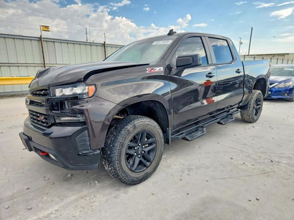 2020 CHEVROLET SILVERADO — DSFA — Front 3/4