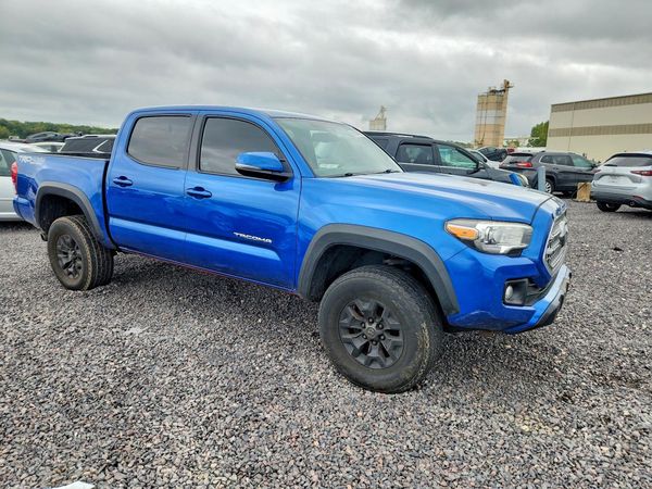 2016 TOYOTA TACOMA