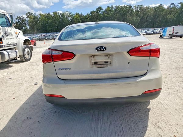 2014 KIA FORTE LX