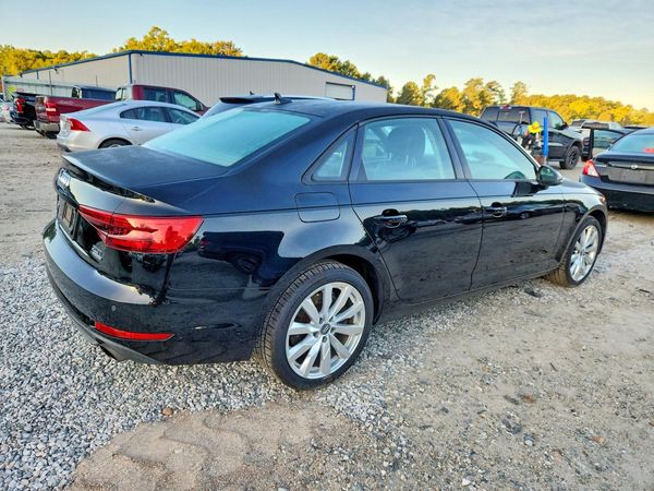 2017 AUDI A4 quattro Premium