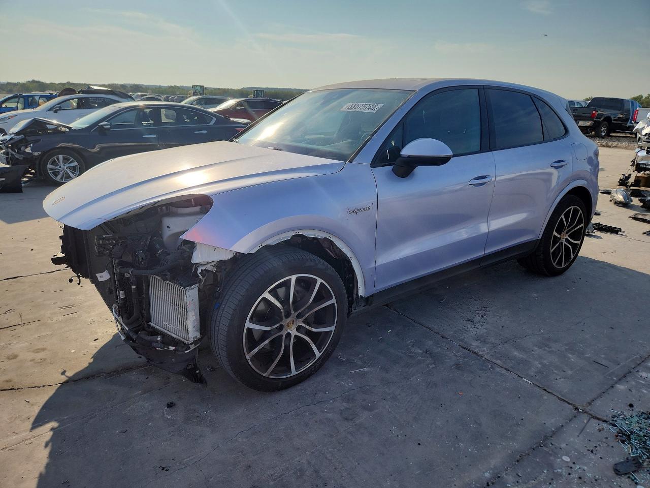 2021 PORSCHE CAYENNE E-Hybrid