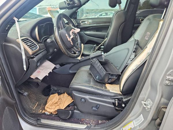 2015 JEEP CHEROKEE Overland — DENT