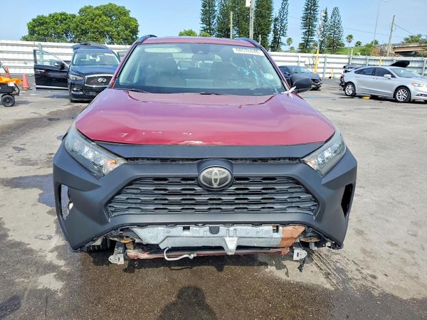 2019 TOYOTA RAV4 LE