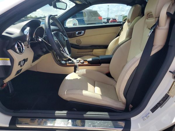 2014 MERCEDES-BENZ SLK