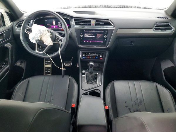 2022 VOLKSWAGEN TIGUAN SE R-Line Black — CKPT