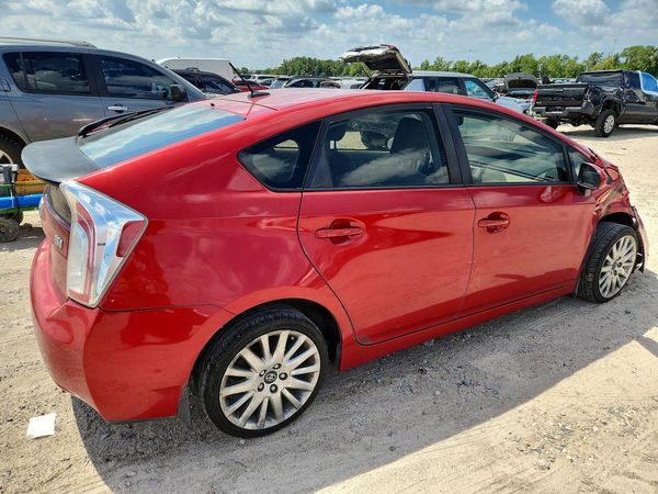 2012 TOYOTA PRIUS