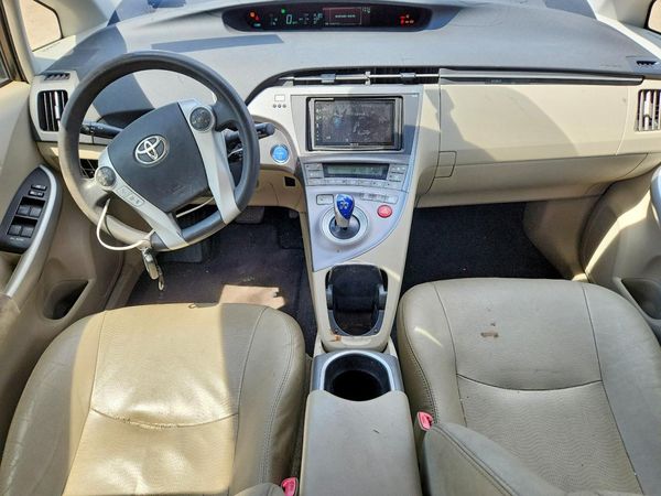 2012 TOYOTA PRIUS