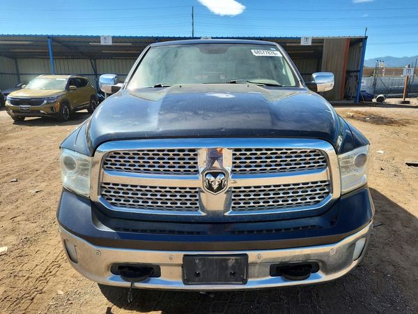 2014 RAM 1500 LARAMIE CREW CAB 4X4