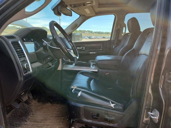 2014 RAM 1500 LARAMIE CREW CAB 4X4