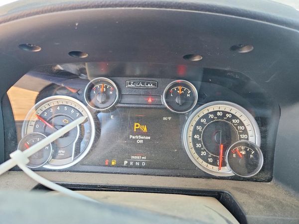 2014 RAM 1500 LARAMIE CREW CAB 4X4