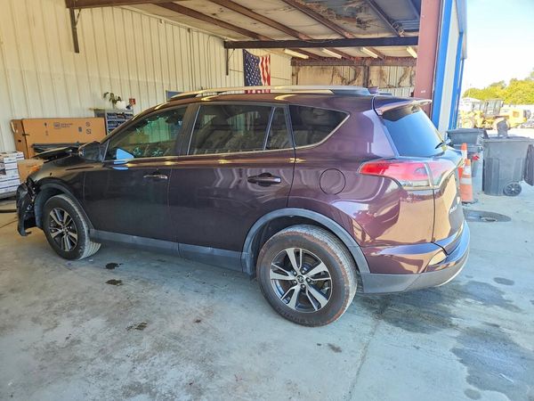 2018 TOYOTA RAV4 Adventure/XLE