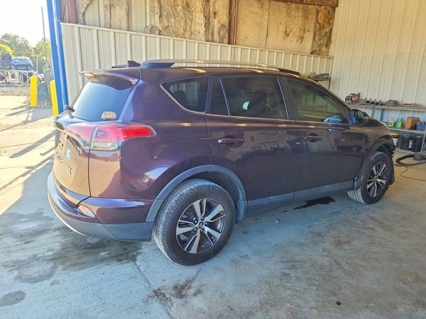 2018 TOYOTA RAV4 Adventure/XLE