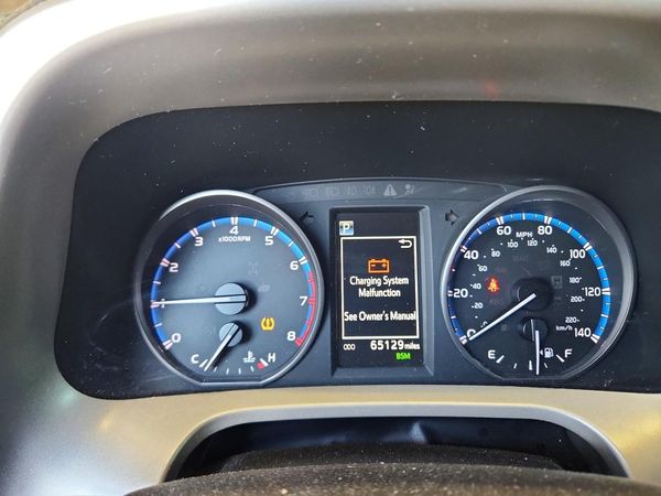 2018 TOYOTA RAV4 Adventure/XLE