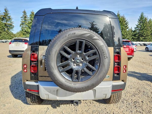 2022 LAND ROVER DEFENDER 110 S — DIRR