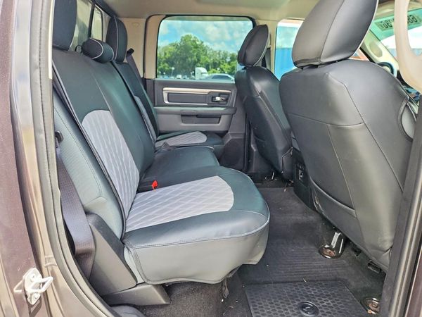 2015 RAM 1500 SLT