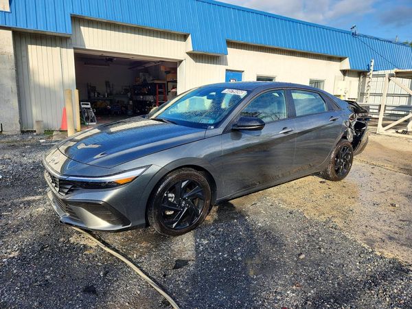 2026 HYUNDAI ELANTRA