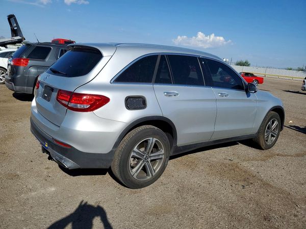 2017 MERCEDES-BENZ GLC GLC300