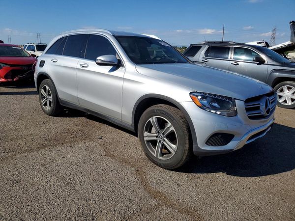 2017 MERCEDES-BENZ GLC GLC300