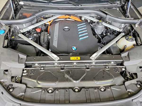 2023 BMW X5 xDrive45e