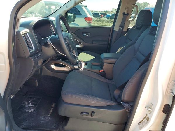 2024 NISSAN FRONTIER