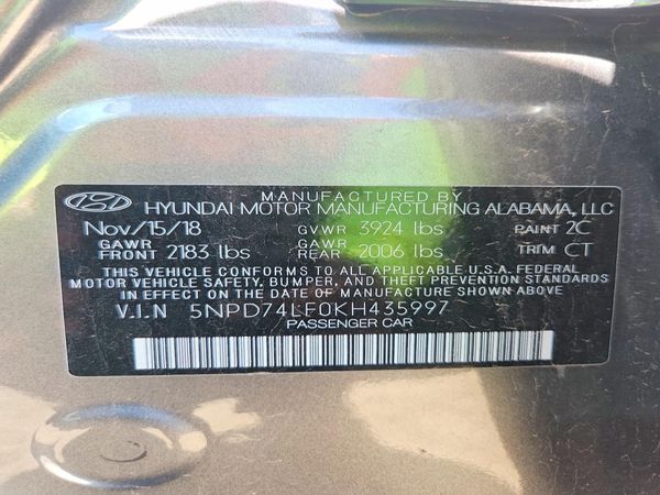 2019 HYUNDAI ELANTRA SE