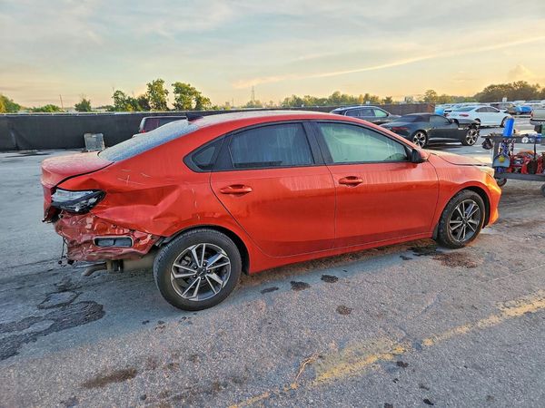 2022 KIA FORTE FE, LXS