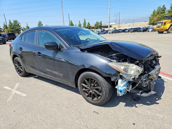 2015 MAZDA 3 — Passenger 3/4