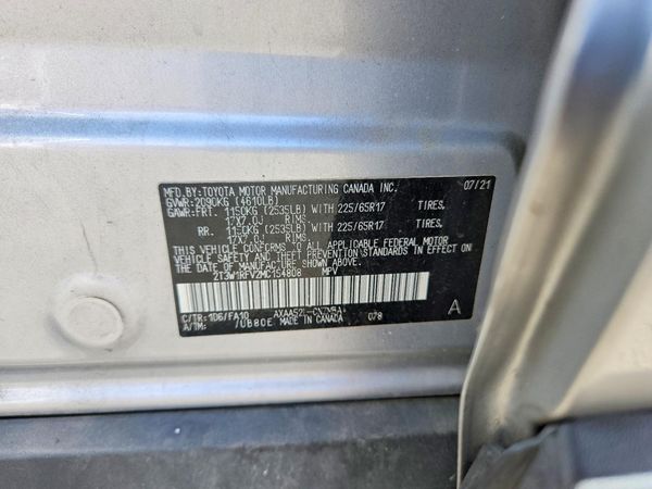 2021 TOYOTA RAV4 XLE