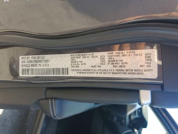 2022 JEEP GRAND CHEROKEE Limited 4XE
