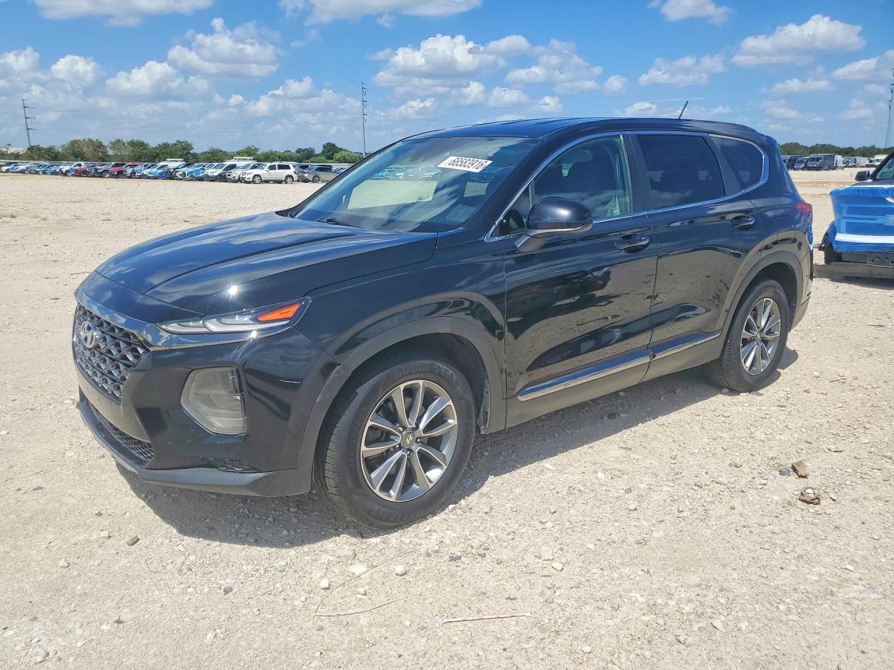 2019 HYUNDAI SANTA FE SE — Front 3/4