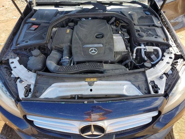 2015 MERCEDES-BENZ C