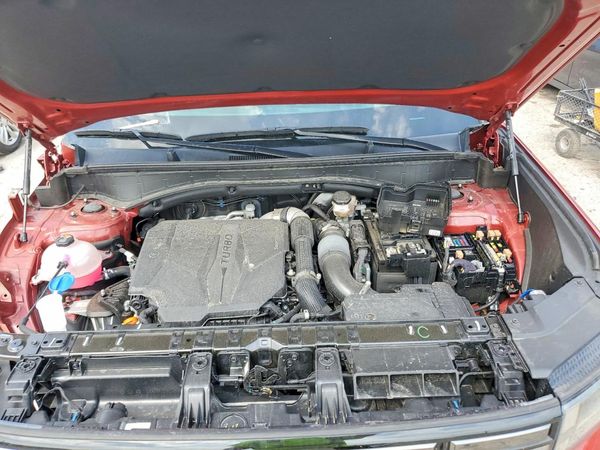2024 HYUNDAI SANTA FE XRT — Engine bay