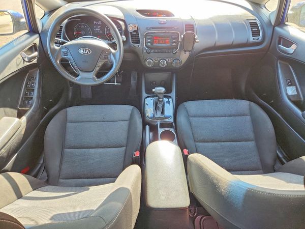 2017 KIA FORTE LX Base