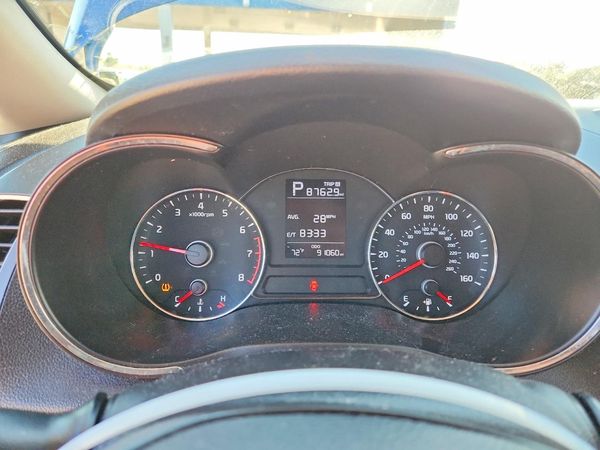 2017 KIA FORTE LX Base