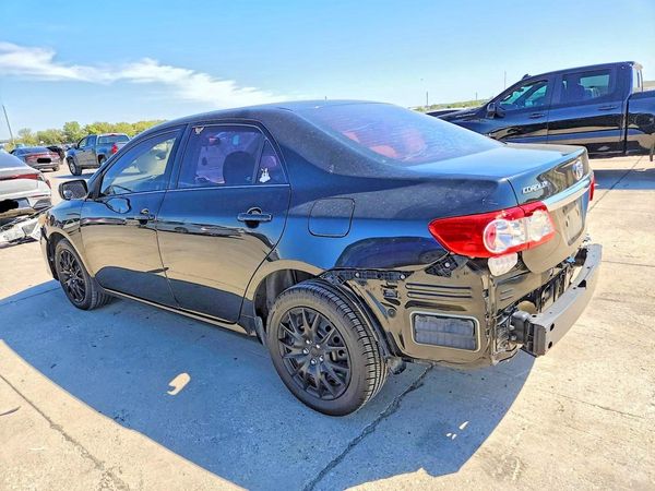 2013 TOYOTA COROLLA