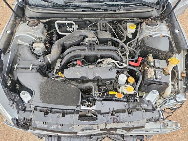 2018 SUBARU OUTBACK Premium — Engine bay