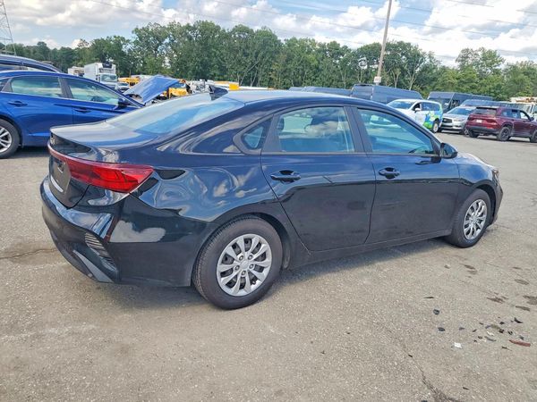 2022 KIA FORTE