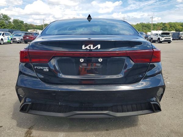 2022 KIA FORTE