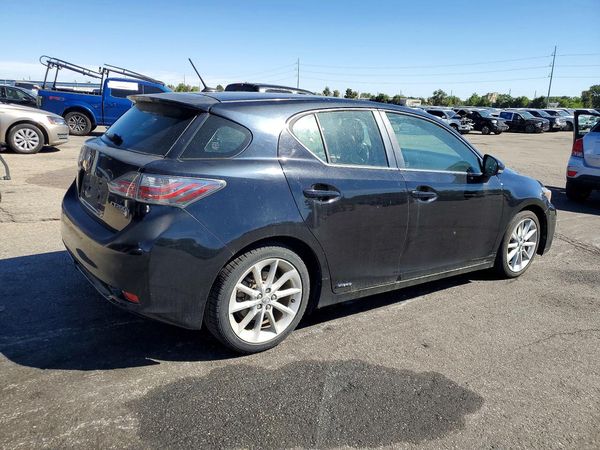 2013 LEXUS CT 200h